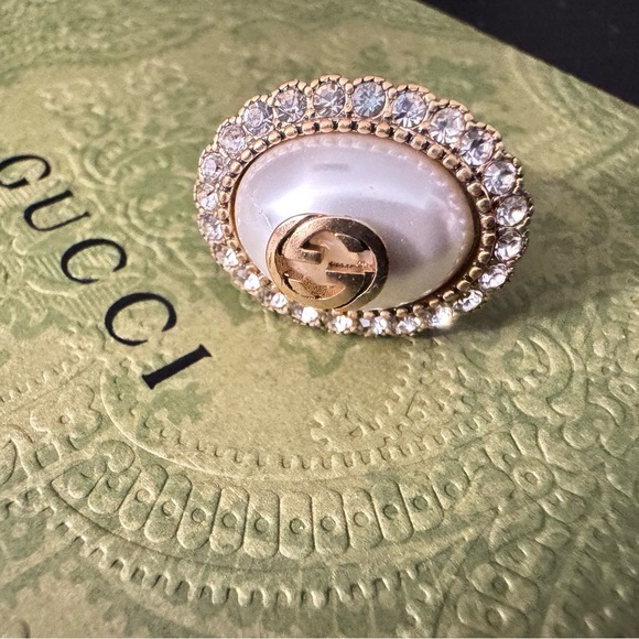 Gucci Signed Interlock G Oval Embellished Crystal Pearl Unisex Adjustable Ring - Picture 1 of 14